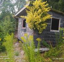 Waldhütte mit 1000qm Land - 100,00 EUR Kaltmiete, ca.  0,00 m² in Eisenach (PLZ: 99817)