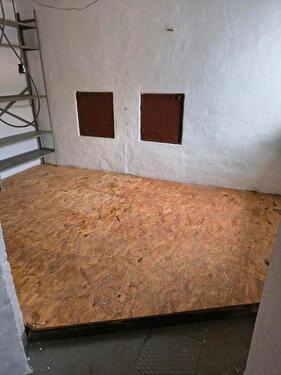 Foto - Stellplatz Motorrad, Fahrrad - 25,00&nbsp;EUR Miete,