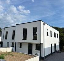 Doppelhäuser - 350.000,00&nbsp;EUR Kaufpreis, ca.&nbsp; 149,00&nbsp;m&sup2; in Waldbröl (PLZ: 51545)