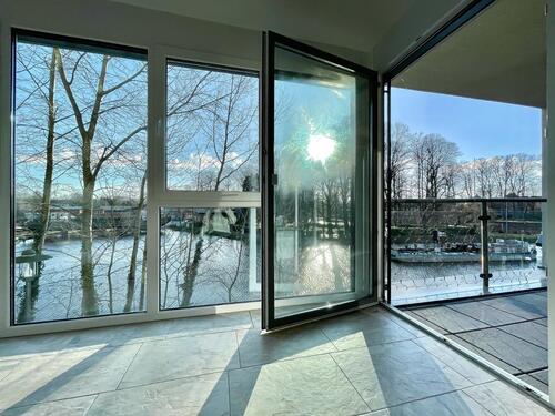 Foto - Exklusive Mietwohnung am Wasser mit Südbalkon