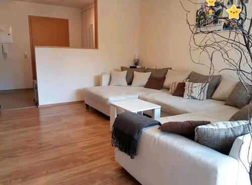 Foto - Helle 3 Zimmer Wohnung 82 m2 EBK und Garage in Bettringen