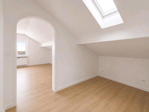 Foto - 2 Zimmer Dachgeschoßwohnung in Nidderau