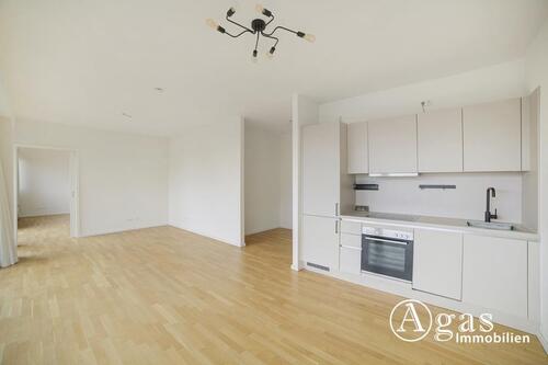 Foto - Offen geschnittene 2 Zimmer Wohnung mit ca. 62m² und EBK im Dachgeschoss in Berlin-Mitte!