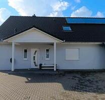 großzügige Haushälfte mit Garten und Garage usw. zu vermieten - Geesthacht