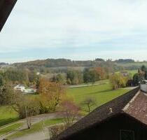 Helle 2-Zimmer-Dachgeschosswohnung mit Bergblick - Bad Griesbach im Rottal