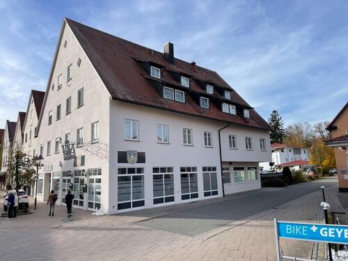 Foto - Schöne 3-Zimmer-Wohnung mit Aussicht zu vermieten - top Zustand