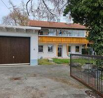 3 ½ Zimmer-Erdgeschosswohnung, saniert, mit Terrasse und Garten - Aying