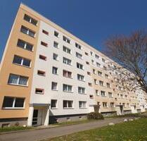 Große 7-Raumwohnung mit Balkon - 680,00 EUR Kaltmiete, in Pößneck (PLZ: 07381)