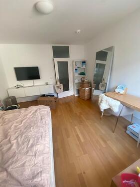 Foto - 1-Zimmer-Wohnung Maxvorstadt - 1.080,00 EUR Kaltmiete,