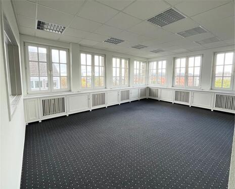 Foto - Büroräume im Herzen Bremens - 350,00&nbsp;EUR Kaltmiete, ca.&nbsp; 240,00&nbsp;m&sup2;