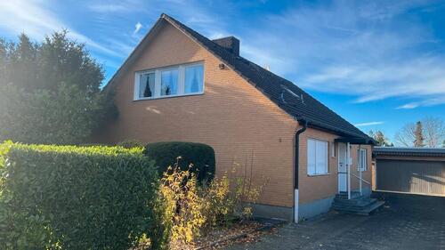 Foto - Einfamilienhaus zu verkaufen - 365.000,00&nbsp;EUR Kaufpreis, ca.&nbsp; 160,00&nbsp;m&sup2;