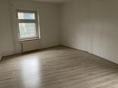 Foto - 3-Zimmerwohnung mit großem Bad - 589,00&nbsp;EUR Kaltmiete, ca.&nbsp; 79,56&nbsp;m&sup2;
