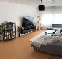 Helle und gemütliche 3 Zimmer Wohnung ab 01.12. - Oberhausen Alt-Oberhausen