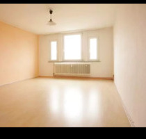 Sonnige Dachwohnung im schönen Celler Altbau: Bahnhofsnah