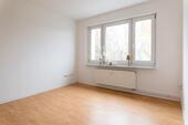 Foto - Einziehen und wohlfühlen! Schöne 2-Raum-Wohnung mit großer Terrasse zu vermieten.