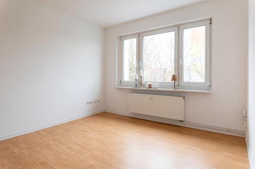 Foto - Einziehen und wohlfühlen! Schöne 2-Raum-Wohnung mit großer Terrasse zu vermieten.