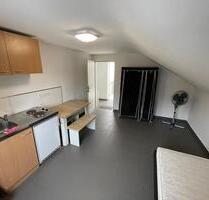 Zimmer möbliert ab sofort verfügbar - Pirmasens Niedersimten