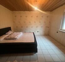 3 Zimmer Wohnung - 1.200,00&nbsp;EUR Kaltmiete, ca.&nbsp; 104,00&nbsp;m&sup2; in Baltmannsweiler (PLZ: 73666)