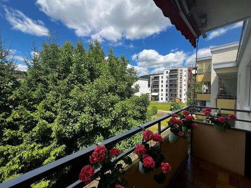 Foto - Lichtdurchflutete 2,5 Zimmer-Wohnung mit Balkon in ruhiger, grüne