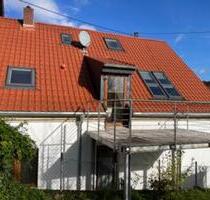 Dachgeschosswohnung mit Balkon - 150.000,00&nbsp;EUR Kaufpreis, ca.&nbsp; 70,00&nbsp;m&sup2; in Saarbrücken (PLZ: 66130) Brebach-Fechingen