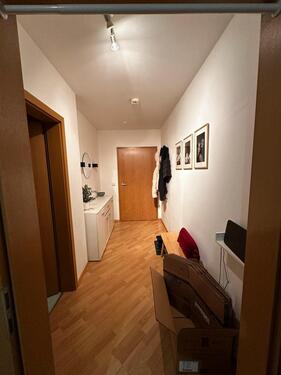 Foto - Helle 2-Zimmer-Wohnung mit Balkon und Tiefgaragenstellplatz