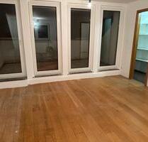 2-Zimmer-DG-Wohnung mit großem Balkon in Langenfeld - Langenfeld (Rheinland)