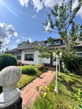 Foto - Bad Oeynhausen: Zweifamilienhaus + ELW 