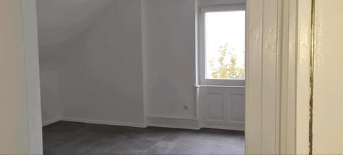 Foto - 2 Zimmer Dachgeschoßwohnung zur Miete in Edenkoben