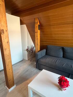 Foto - 2 Zimmer Dachgeschoßwohnung zur Miete in Stuttgart