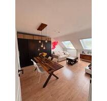 Modernisierte 2-Zimmer-Dachgeschosswohnung - Neuss Furth-Mitte