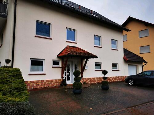 Foto - 3ZKB Dachgeschosswohnung - 670,00&nbsp;EUR Kaltmiete, ca.&nbsp; 90,00&nbsp;m&sup2;