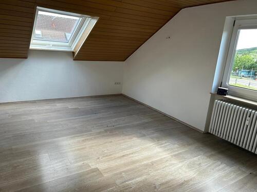 Foto - 2 Zimmer Dachgeschoßwohnung zur Miete in Singen (Hohentwiel)
