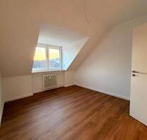 Zwei WG Zimmer TOP- sanierte Wohnung in bevorzugter Lage - Koblenz