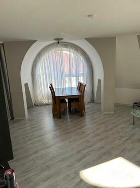 Foto - Schöne 3-Zimmer-Dachgeschosswohnung ab 01.12.2025