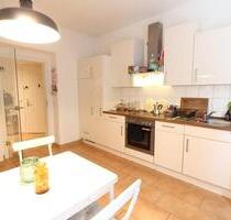 Möblierte 2-Zimmerwohnung + Balkon, Köln-Sülz, Untermiete 13 Mon.