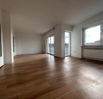 Schöne, helle Wohnung in Kleinrinderfeld mit Garten