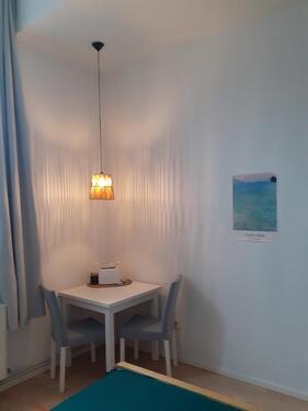 Foto - Mini - Apartment, möbliert mit Kitchenette u. Duschbad in Pankow