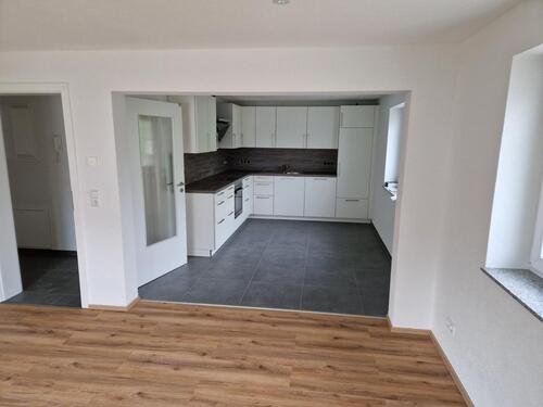 Foto - Schöne 2,5 Zimmer Wohnung - 690,00&nbsp;EUR Kaltmiete, ca.&nbsp; 60,00&nbsp;m&sup2;
