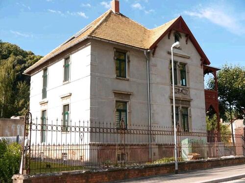 Foto - 4 Raumwohnung in Rosswein - 850,00&nbsp;EUR Kaltmiete, ca.&nbsp; 103,00&nbsp;m&sup2;