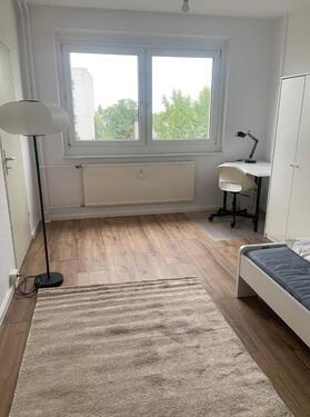 Foto - Einzug zum 01.05. - WG-Zimmer in Berlin-Köpenick