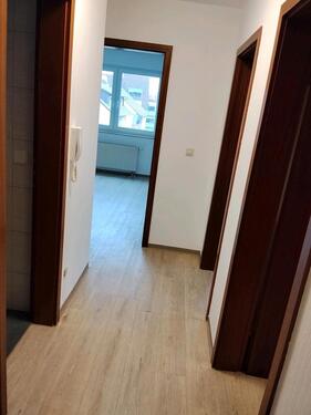 Foto - Helle,2 Zimmer DG Wohnung - 650,00 EUR Kaltmiete,