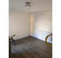 2 Zimmerwohnung - 890,00&nbsp;EUR Kaltmiete, ca.&nbsp; 40,00&nbsp;m&sup2; in Stuttgart (PLZ: 70378) Mühlhausen