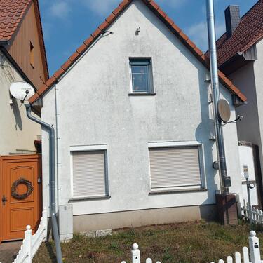 Foto - Kleines Haus auf pflegeleichtem Grundstück