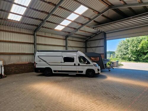 Foto - Stellplatz, Unterstelllmöglichkeit, Garage