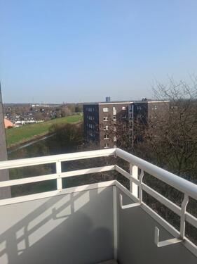 Foto - °°° Kleine 2,0 Zimmer-Wohnung im 7.OG, mit Aufzug °°°