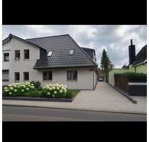 Neubau: Modernes 4-Zi-Whg. KfW-40-EE, 2,65 m Deckenhöhe - Neumünster Brachenfeld/Ruthenberg