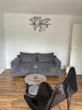 Foto - Neu möbliert: ''2''-Zi. mit Sonnenbalkon