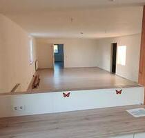 Vermiete 4-Zimmer Wohnung in Höhn-Neuchochstein