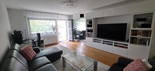 Foto - Modernisierte 3,5-Zi-Wohnung in begehrter Wohnlage mit Süd-Loggia