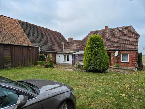 Foto - Landhaus mit Garten und Glasfaserkabel